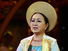 NSƯT Hồng Vân: Dòng máu hoàng tộc vẫn đi hát hàng đêm