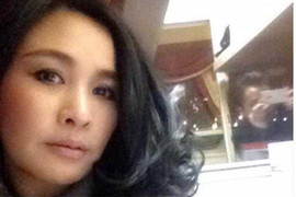 Thanh Lam khoe vẻ đẹp sexy ở tuổi U50