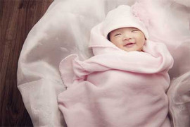 Con gái siêu mẫu Xuân Lan, nhóc tỳ hot nhất shobiz Việt