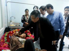 Vụ sập cầu: Chính phủ tặng bằng khen y, bác sỹ BV Việt Đức, Bạch Mai