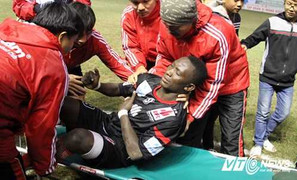 Bóng đá Việt quá dã man, quan chức VFF bỏ mặc?