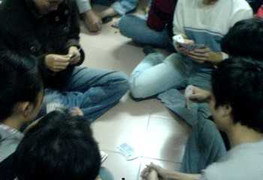 Bốn cán bộ thuế bị tóm gọn trên chiếu bạc