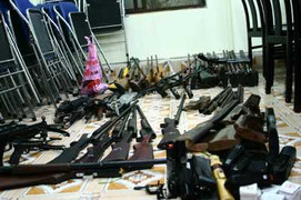 Phá đường dây buôn vũ khí lớn ở miền Bắc