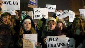 Nga dùng quân đội, Ukraine chạy sang cầu cứu NATO