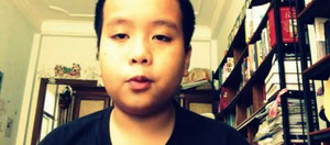 Thần đồng Đỗ Nhật Nam ra Vlog tiếng Anh, TS tâm lý khen ngợi