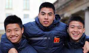U19 Việt Nam 'đại náo' đường phố London