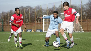 Kình địch của U19 Việt Nam toàn sao 'khủng'