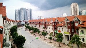 Chủ đầu tư dự án Làng Việt kiều châu Âu bắt khách nộp tiền… lobby?