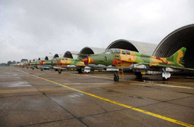 Ảnh: Máy bay tiêm kích bảo vệ vùng trời thủ đô