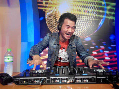 Xuân Bắc bỏ nghề diễn, đi làm DJ