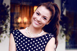 Hồng Quế 'khoe' nhà riêng sang trọng tại Sài Gòn