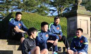 U19 Việt Nam 'hành xác' bên lâu đài cổ