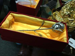 Quà tặng ngụỵ trang 'sốt' dịp 8/3