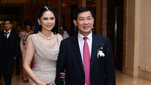 Johnathan Hạnh Nguyễn 'thua vợ' vì nóng vội