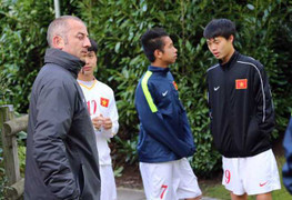 Thầy Giôm nói gì trước trận chiến thứ 2 của U19 VN