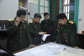 Phóng viên nước nào được ưu tiên đi theo phương tiện cứu nạn?