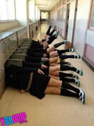 Chết cười với trò tinh nghịch của sinh viên Nhật