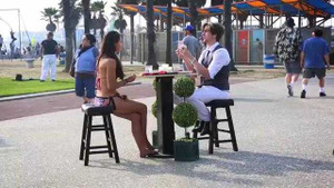 Hẹn hò cấp tốc nơi công cộng