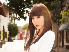 Ngọc Quyên xinh đẹp rạng rỡ