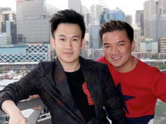 Khoảnh khắc vui vẻ của Mr Đàm và Dương Triệu Vũ