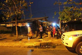 Con dâu tá hỏa thấy bố chồng chết trong tiệm tạp hóa