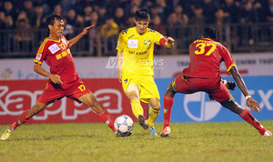 Công Vinh: 'Tôi như lò xo bị dồn nén'