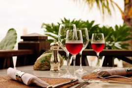 Độc chiêu biến nước thành rượu vang