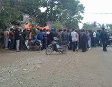 Chủ quán karaoke chém chết khách hát