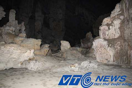 Những bí ẩn chưa thể giải mã trong hang động khổng lồ