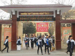 Khám phá ngôi trường nổi tiếng nhất xứ Nghệ