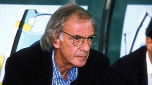 Tin sáng 21/3: Messi không thể gánh vác một đội bóng