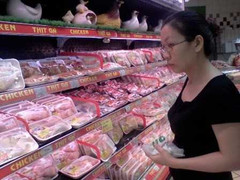 Uẩn khúc nguồn gốc thịt heo bị áp-xe vào siêu thị Big C