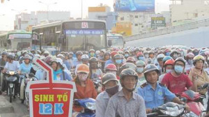 TPHCM loay hoay giải pháp trị ‘hung thần’ xe buýt