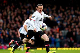 Rooney tái hiện siêu phẩm lốp bóng của David Beckham