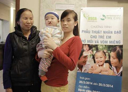 Phẫu thuật miễn phí cho trẻ em nghèo bị dị tật