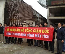 Chủ đầu tư 'biến mất', khách hàng tìm ai đòi tiền?