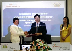 Đại học Việt đầu tiên xuất khẩu giáo dục