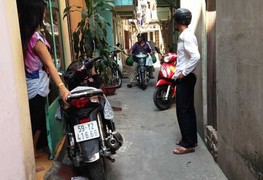 Cựu chiến binh bị côn đồ chém gục tại nhà riêng