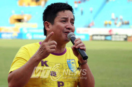 'Táo điện lực' Chí Trung chỉ rõ 'kẻ thù' bóng đá Việt