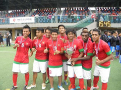 Kình địch U19 VN rèn binh tại Trung Đông