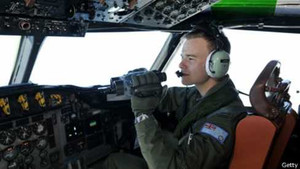 MH370 mất tích: Mò kim đáy biển