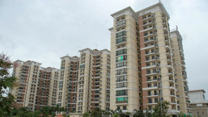 Bơm tiền có 'trục vớt' nổi thị trường địa ốc?