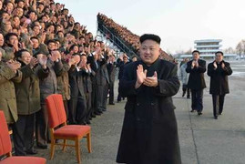 Triều Tiên bắt để tóc kiểu Kim Jong-un, đâu là sự thật?