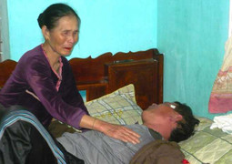 Cuộc gọi cuối đến 2 mẹ con nghi nhảy cầu tự tử