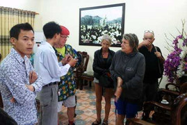 Tàu chở 58 hành khách gặp nạn trên biển Cát Bà