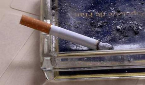 Người Việt hút nhiều thuốc nhất nhì thế giới