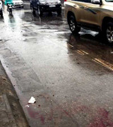 Tranh giành xỉ than, 20 người lao vào hỗn chiến