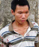 Người con 'ác quỷ' nhẫn tâm đâm chết cha đẻ