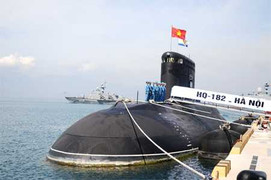 Hôm nay, 2 tàu ngầm Kilo chính thức gia nhập Hải quân VN