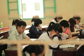 15.000 học sinh tranh tài English Champion 2014